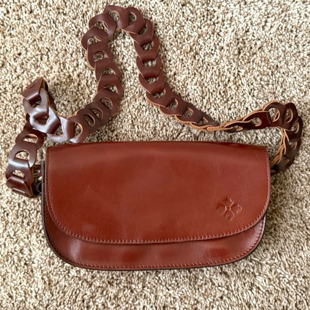 Patricia Nash Chelsea Leather Chain-Link Crossbody Bag – Brown